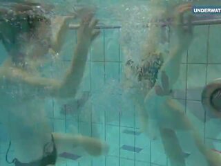 Twee fantastisch swell tieners in de zwembad, gratis hd seks 56 | xhamster